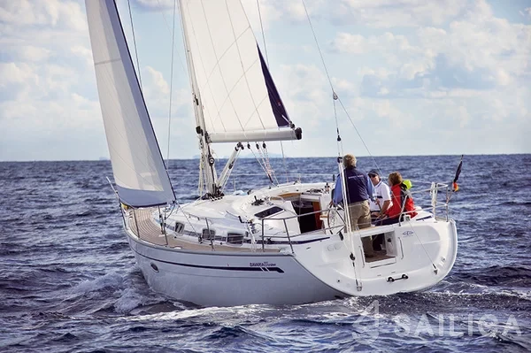Bavaria 37 Cruiser - Yacht Charter Sailica