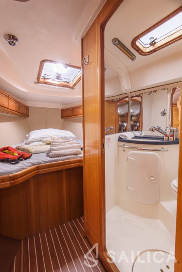 Bavaria 37 Cruiser - Yacht Charter Sailica