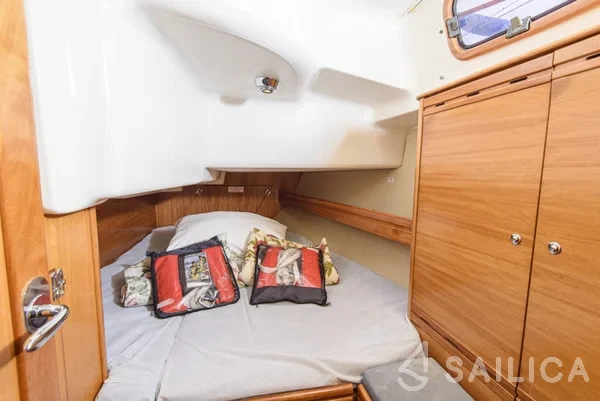 Bavaria 37 Cruiser - Yacht Charter Sailica