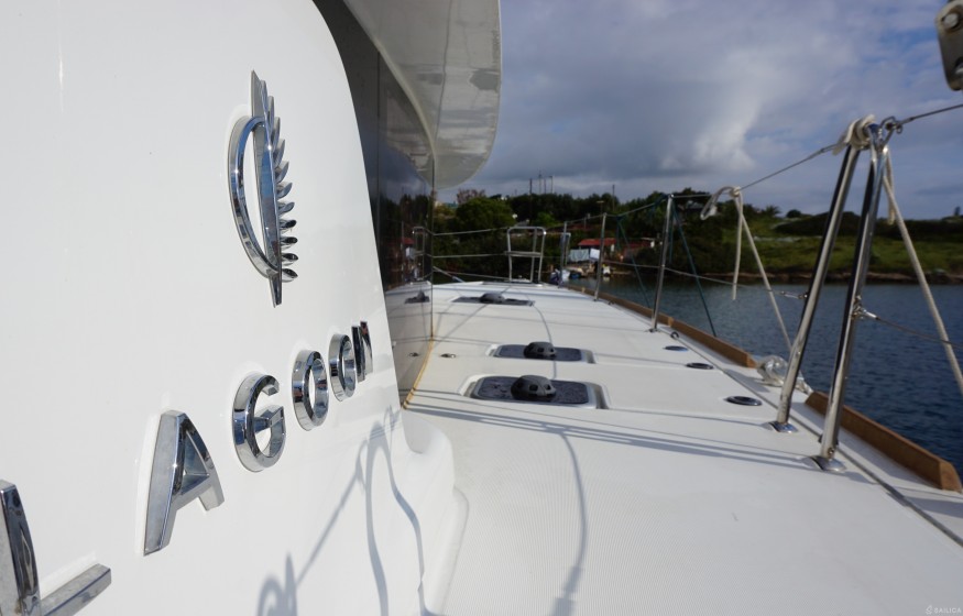 Lagoon 450 S - 4 + 2 cab. - Yacht Charter Sailica