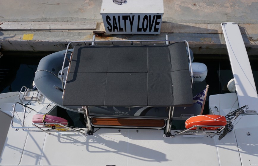 Lagoon 450 S - 4 + 2 cab. - Yacht Charter Sailica