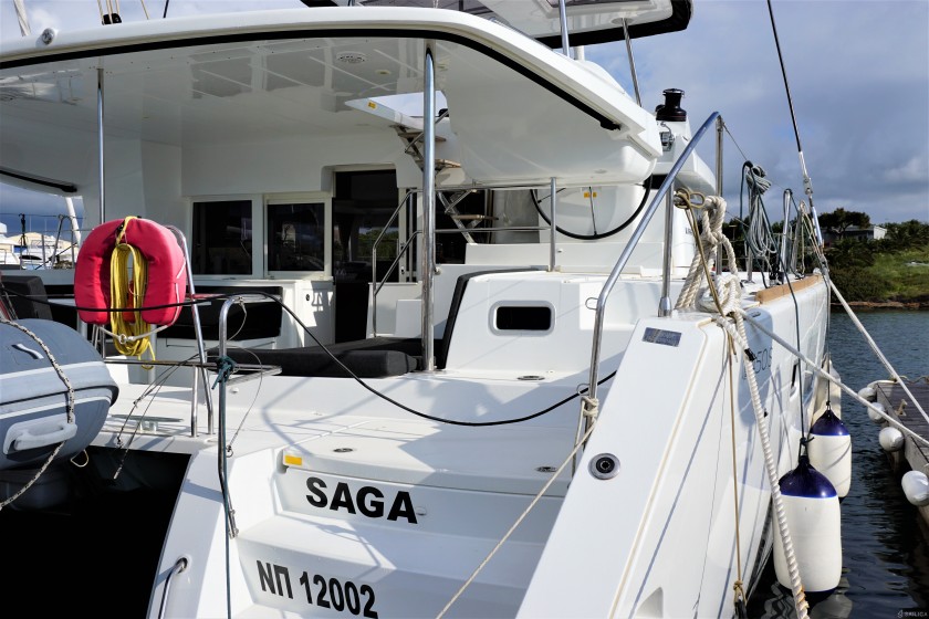 Lagoon 450 S - 4 + 2 cab. - Yacht Charter Sailica