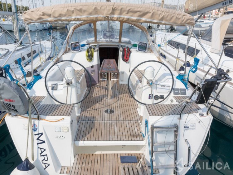 Dufour 375 Grand Large - Yacht Charter Sailica