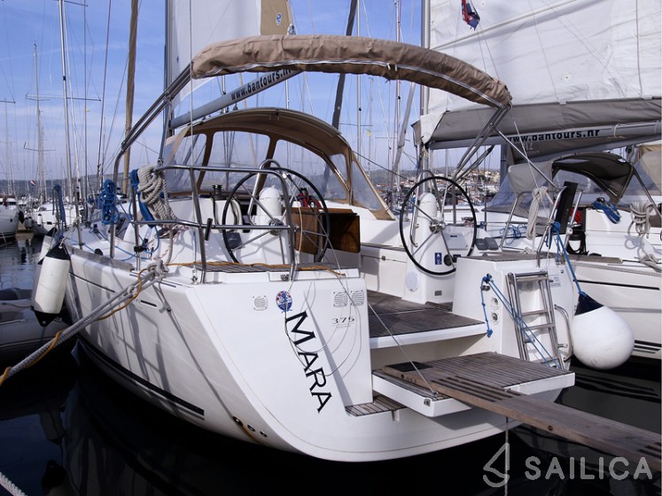 Dufour 375 Grand Large - Yacht Charter Sailica