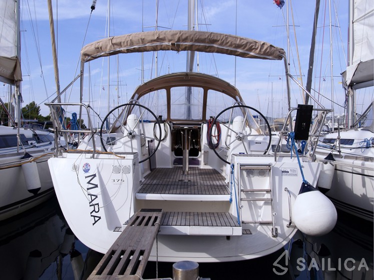 Dufour 375 Grand Large - Yacht Charter Sailica