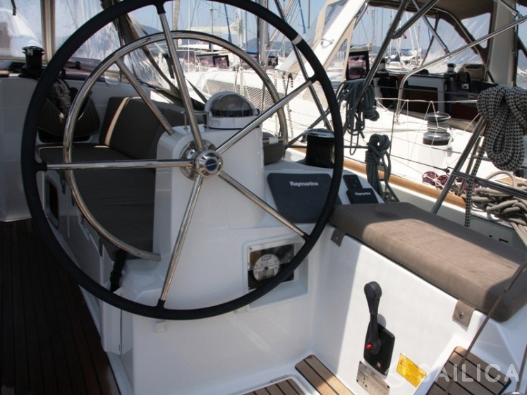 Sun Odyssey 479 - Yacht Charter Sailica