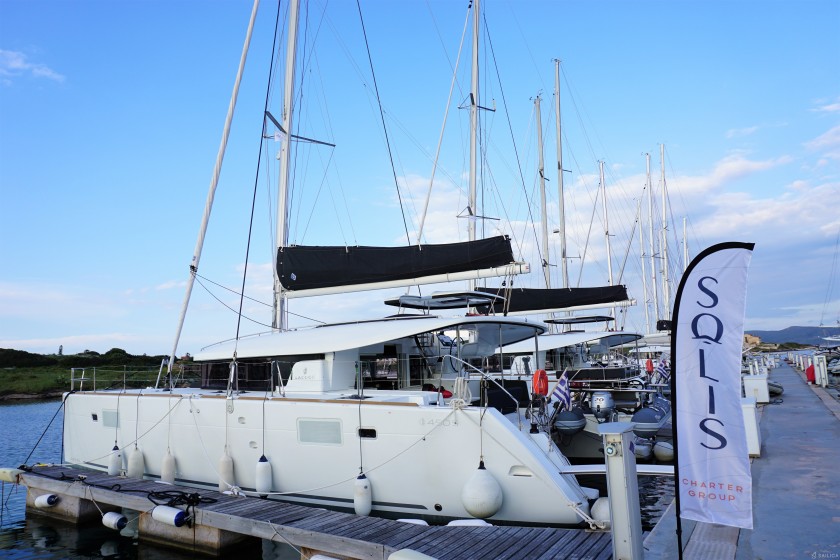 Lagoon 450 S - 4 + 2 cab. - Yacht Charter Sailica