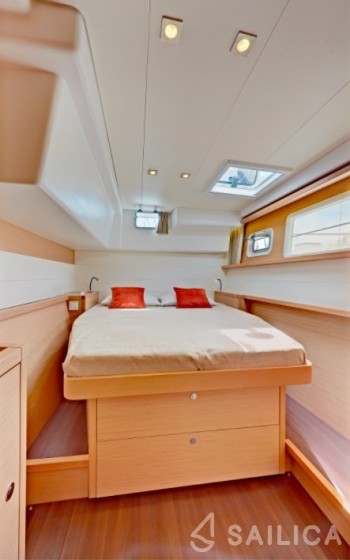 Lagoon 450 S - 4 + 2 cab. - Yacht Charter Sailica