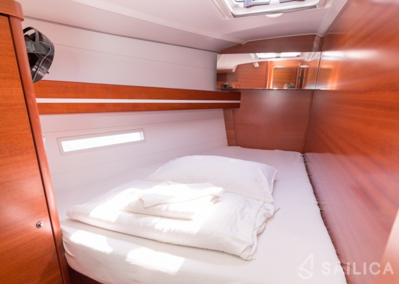 Dufour 445 Grand Large - Yacht Charter Sailica