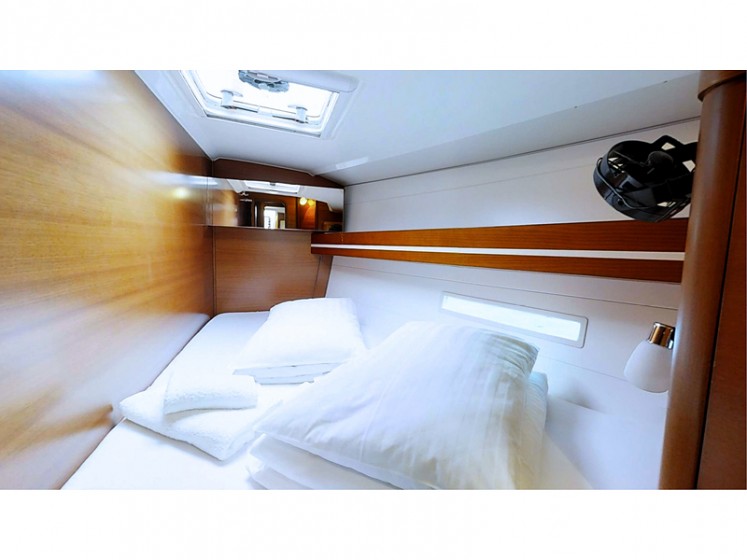 Dufour 445 Grand Large - Yacht Charter Sailica