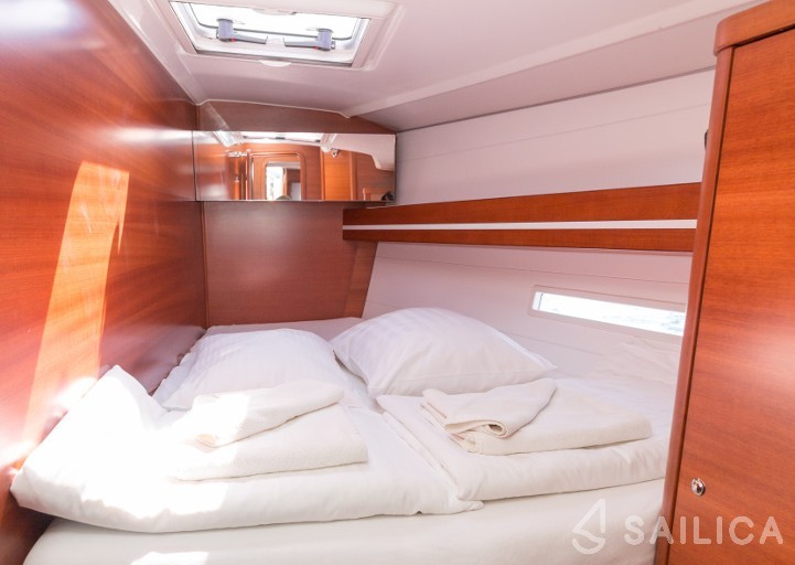 Dufour 445 Grand Large - Yacht Charter Sailica
