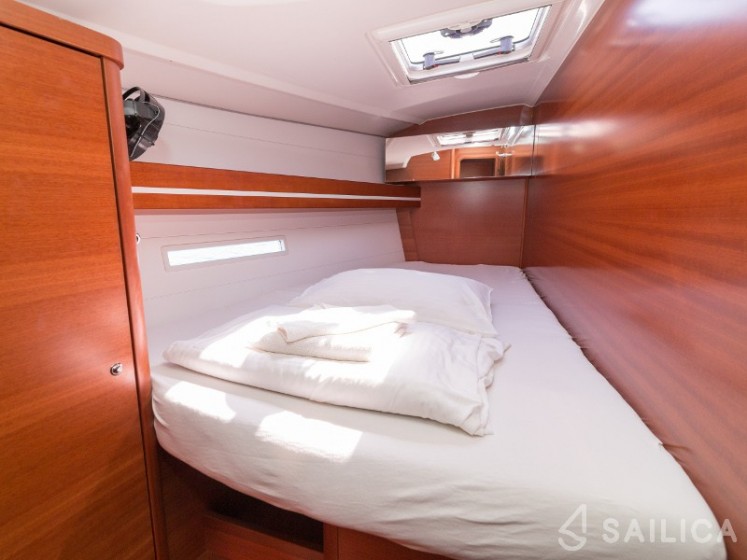 Dufour 445 Grand Large - Yacht Charter Sailica