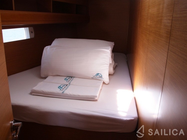 Sun Odyssey 479 - Yacht Charter Sailica