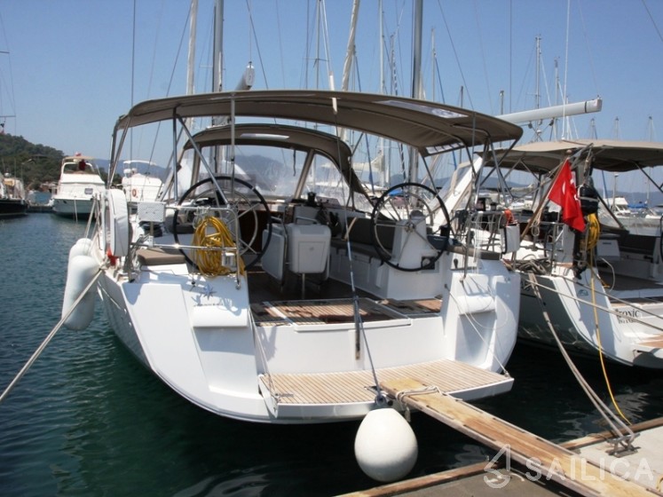 Sun Odyssey 479 - Yacht Charter Sailica