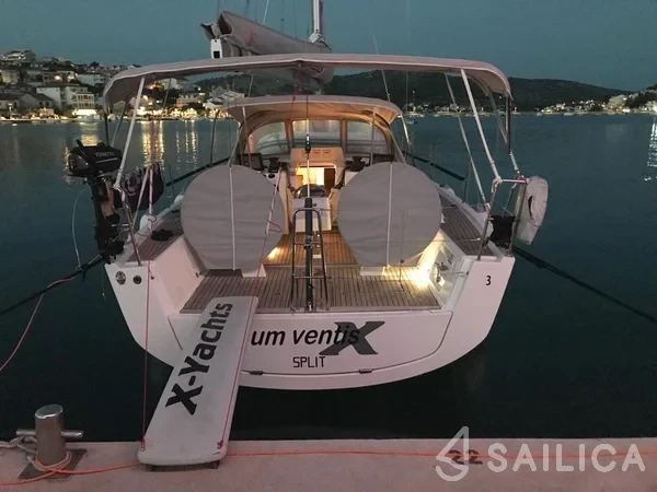 X 4-3 - Yacht Charter Sailica