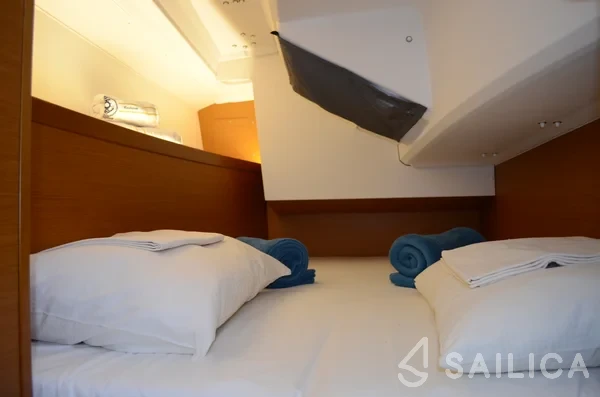 Sun Odyssey 349 - Yacht Charter Sailica