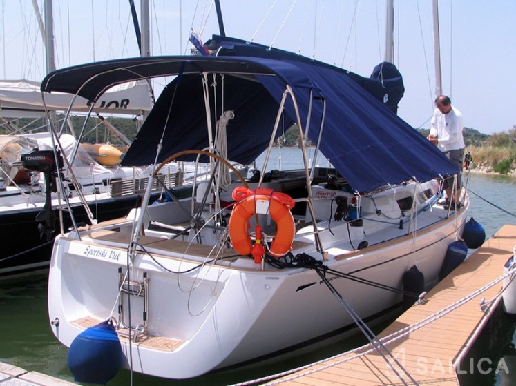 Grand Soleil 37 - Yacht Charter Sailica