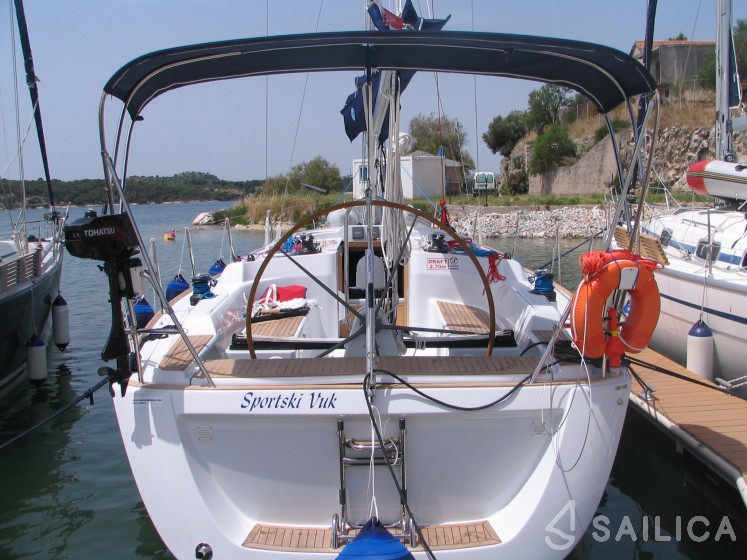 Grand Soleil 37 - Yacht Charter Sailica