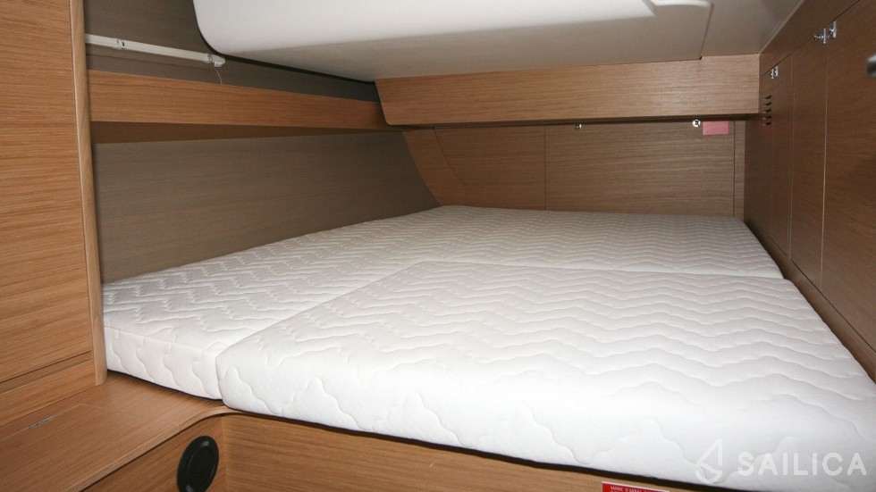 Dufour 460 GL - Yacht Charter Sailica