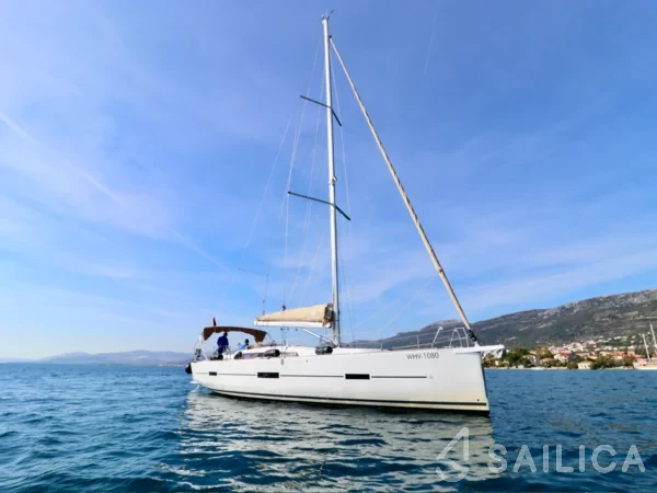 Dufour 460 GL - Yacht Charter Sailica