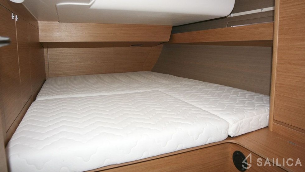 Dufour 460 GL - Yacht Charter Sailica