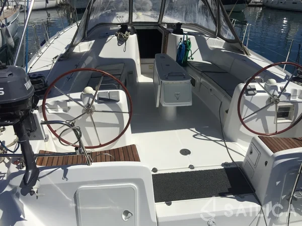 Cyclades 50.5 - Yacht Charter Sailica