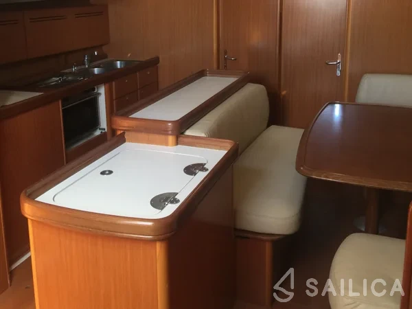 Cyclades 50.5 - Yacht Charter Sailica