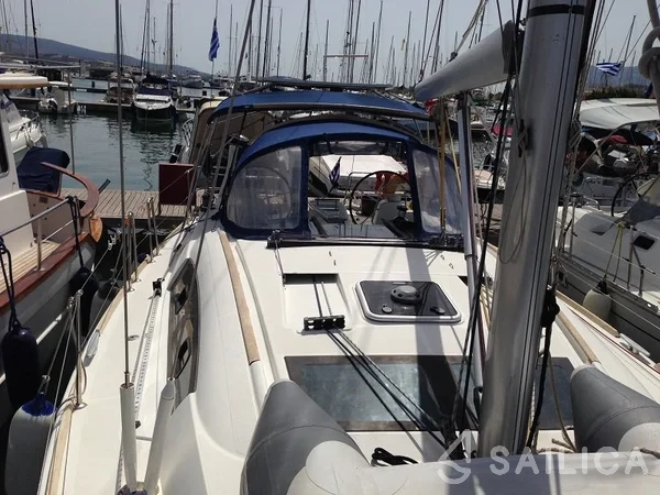 Oceanis 40 - Yacht Charter Sailica
