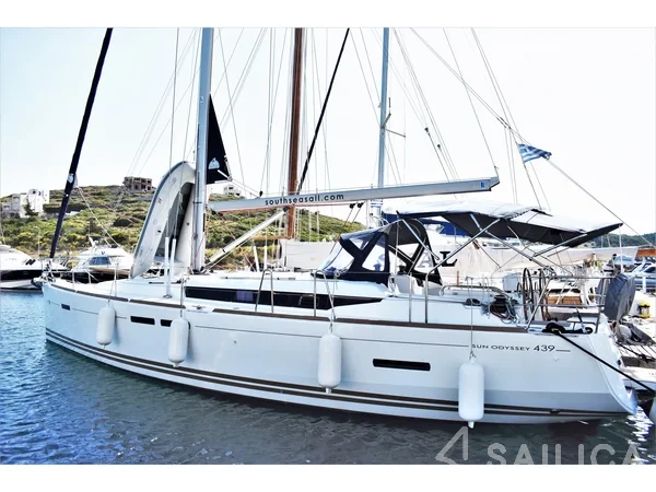Sun Odyssey 439 - Yacht Charter Sailica