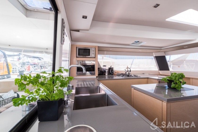 Saba 50 - Yacht Charter Sailica