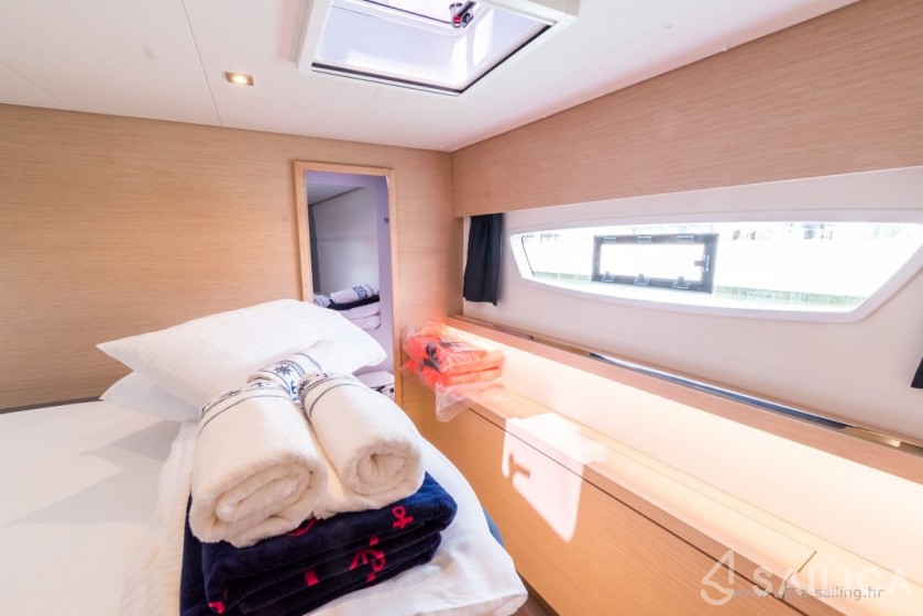 Saba 50 - Yacht Charter Sailica