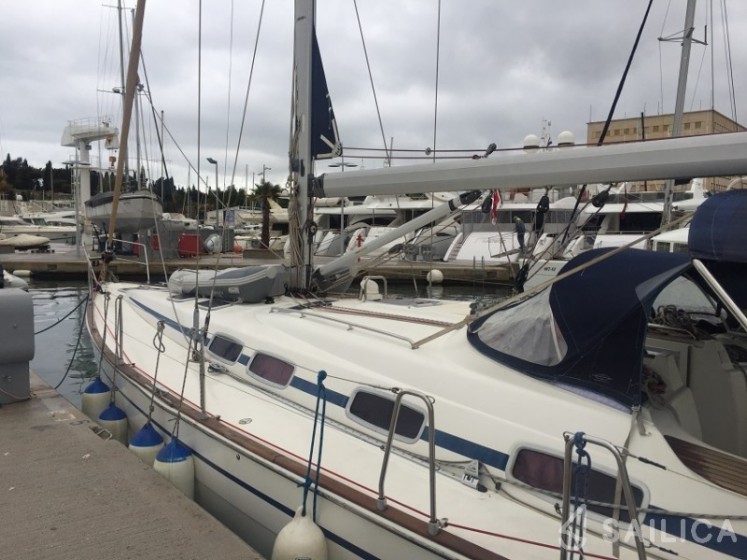 Bavaria 46 Cruiser - Yacht Charter Sailica