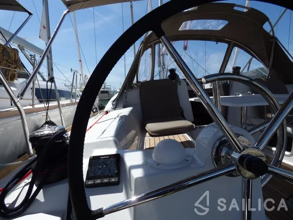 Sun Odyssey 389 - Yacht Charter Sailica