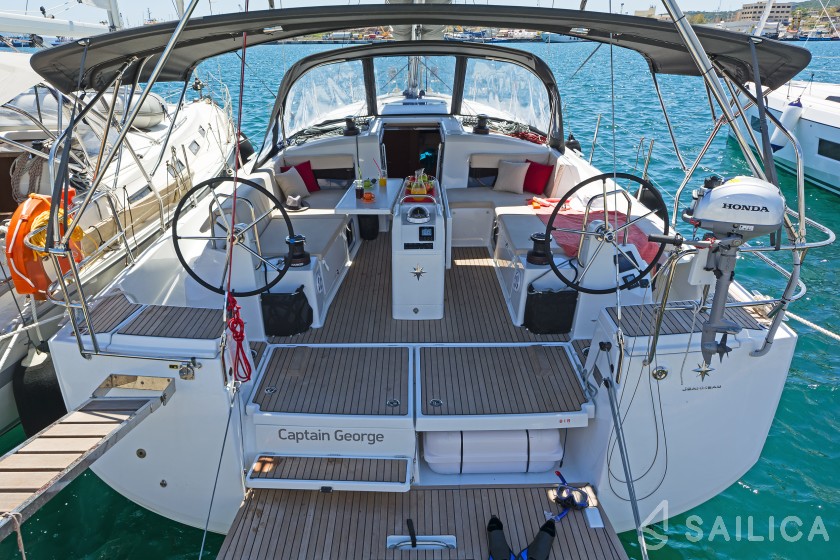 Sun Odyssey 490 - Yacht Charter Sailica