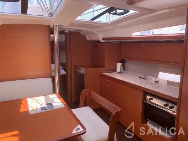 Dufour 430 Grand Large - Yacht Charter Sailica