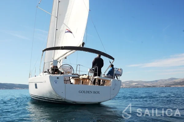Hanse 508 - Yacht Charter Sailica