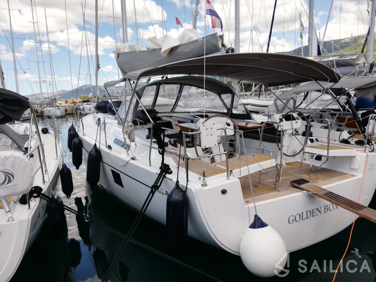 Hanse 508 - Yacht Charter Sailica