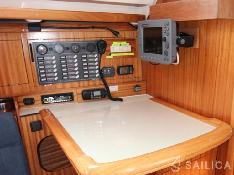 Gib Sea 43 - Yacht Charter Sailica