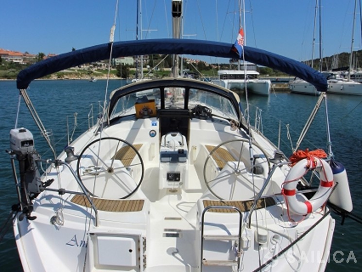 Gib Sea 43 - Yacht Charter Sailica