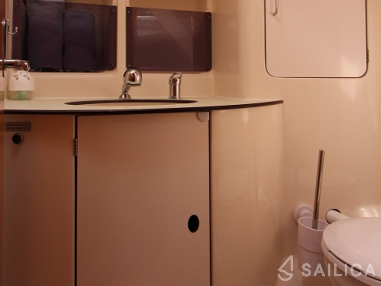 Gib Sea 43 - Yacht Charter Sailica