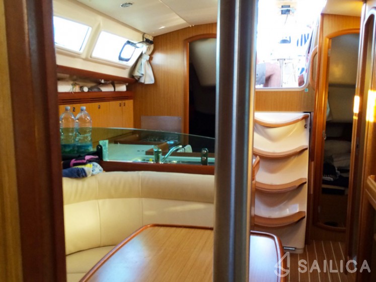 Sun Odyssey 36i - Yacht Charter Sailica