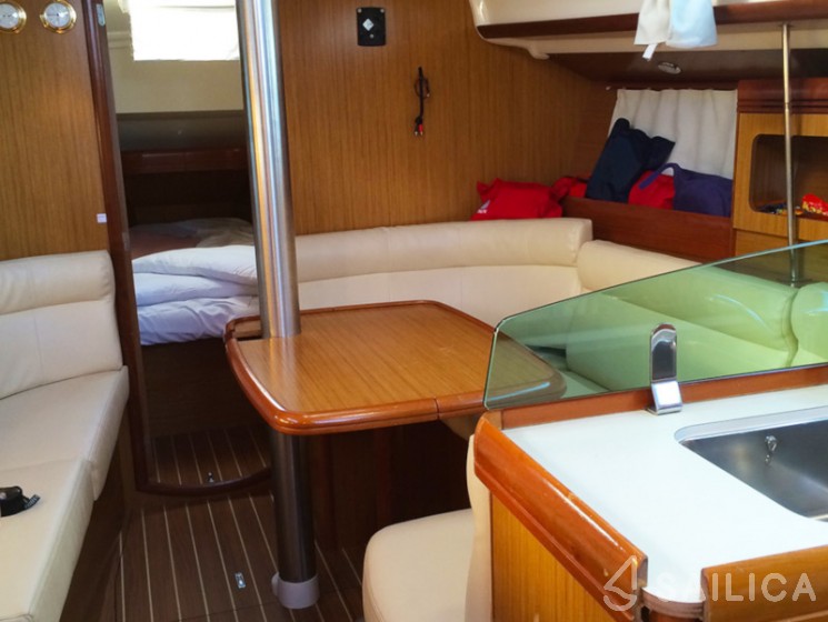 Sun Odyssey 36i - Yacht Charter Sailica