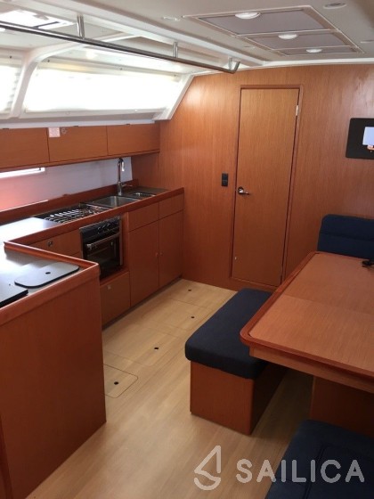 Bavaria 46 Cruiser - Yacht Charter Sailica