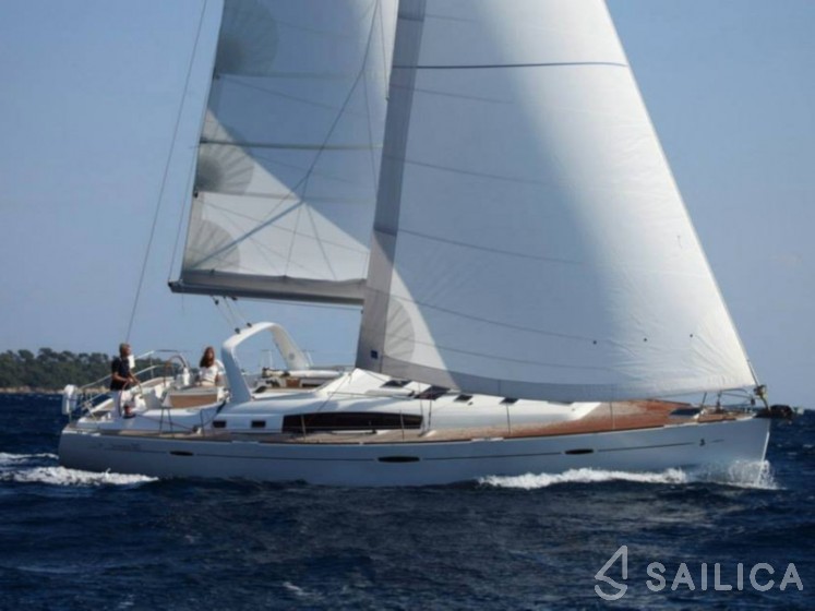 Oceanis 50 Family - Yacht Charter Sailica