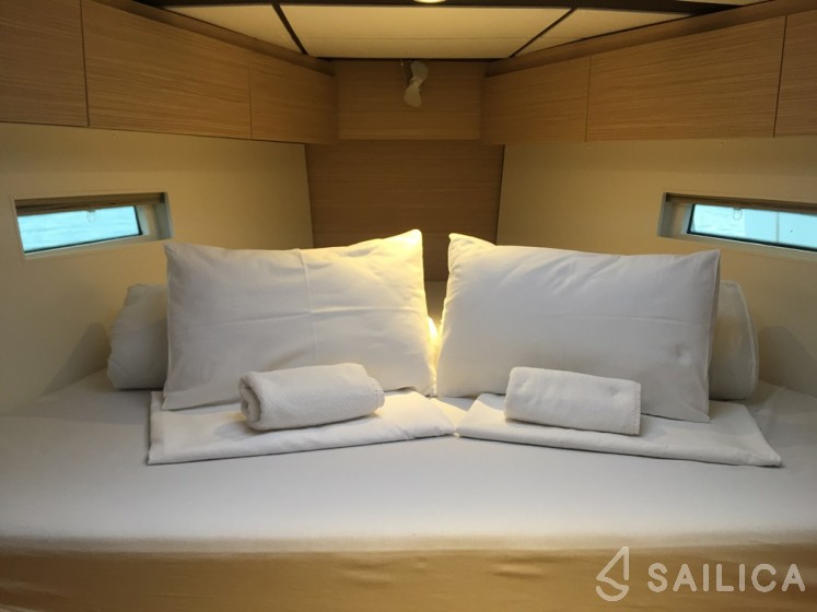 D&D Kufner 54 - Yacht Charter Sailica