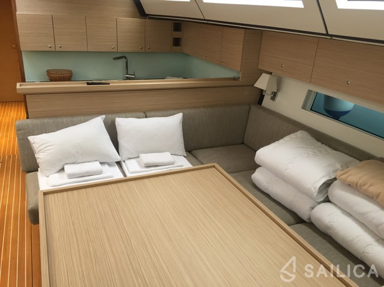 D&D Kufner 54 - Yacht Charter Sailica