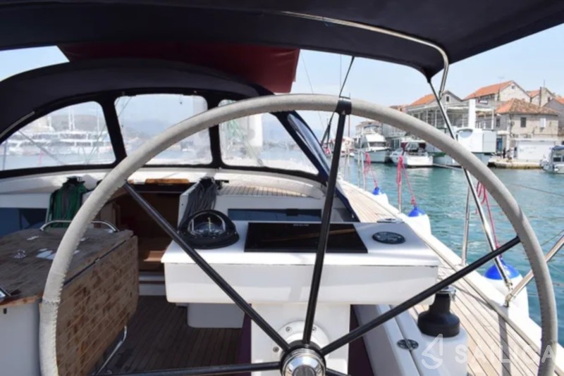 D&D Kufner 54 - Yacht Charter Sailica