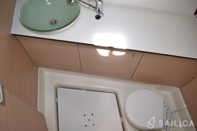D&D Kufner 54 - Yacht Charter Sailica