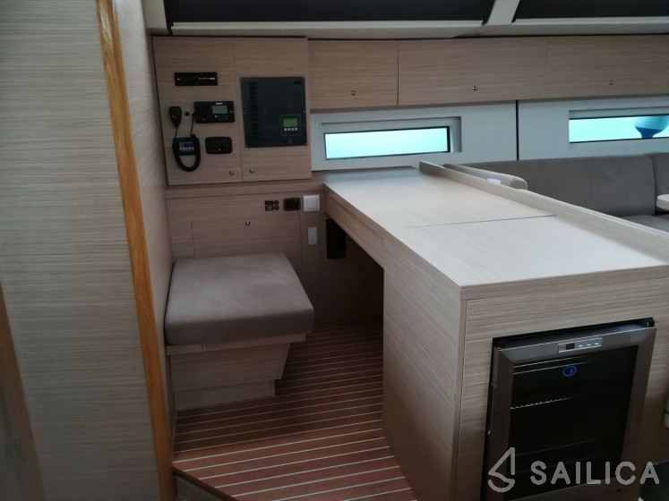 D&D Kufner 54 - Yacht Charter Sailica