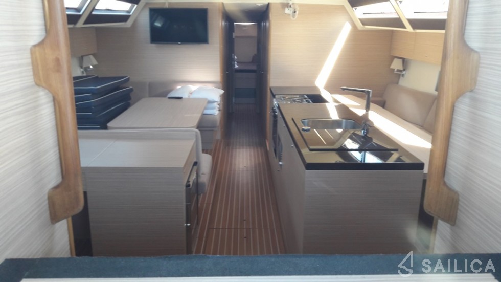 D&D Kufner 54 - Yacht Charter Sailica